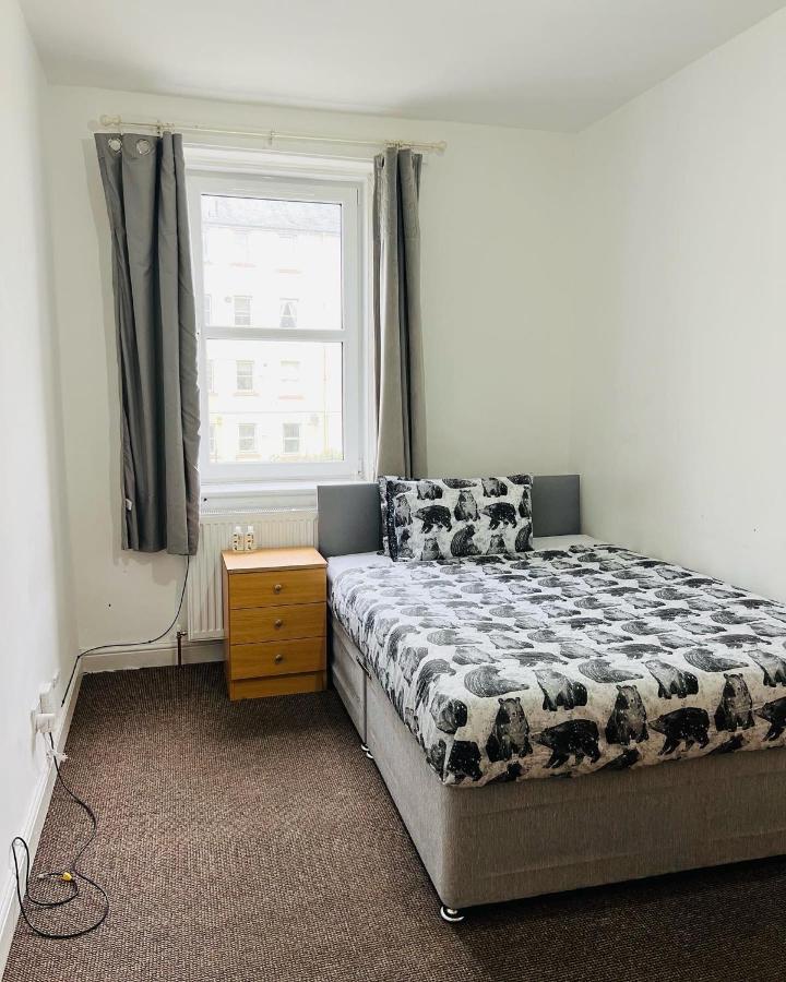 Simple 2Bed Flat In Edinburgh. Διαμέρισμα Εξωτερικό φωτογραφία