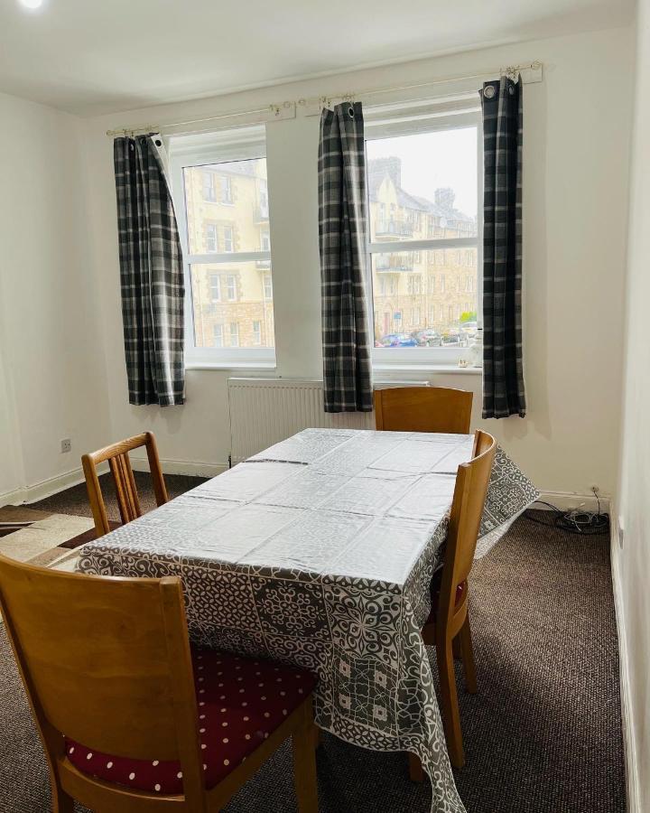 Simple 2Bed Flat In Edinburgh. Διαμέρισμα Εξωτερικό φωτογραφία